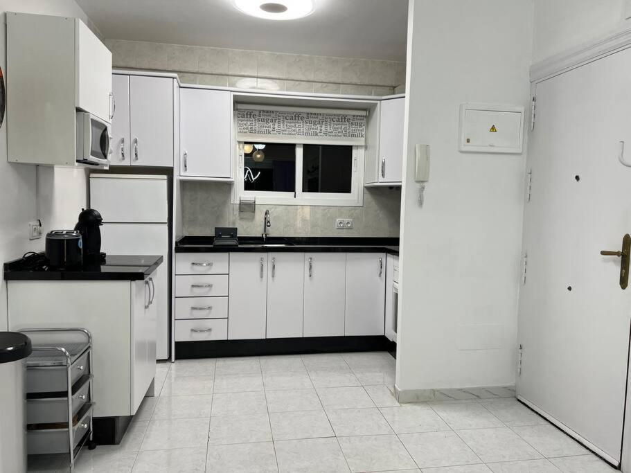 Apartamento El Cisne En La Playa Benalmádena Exterior foto